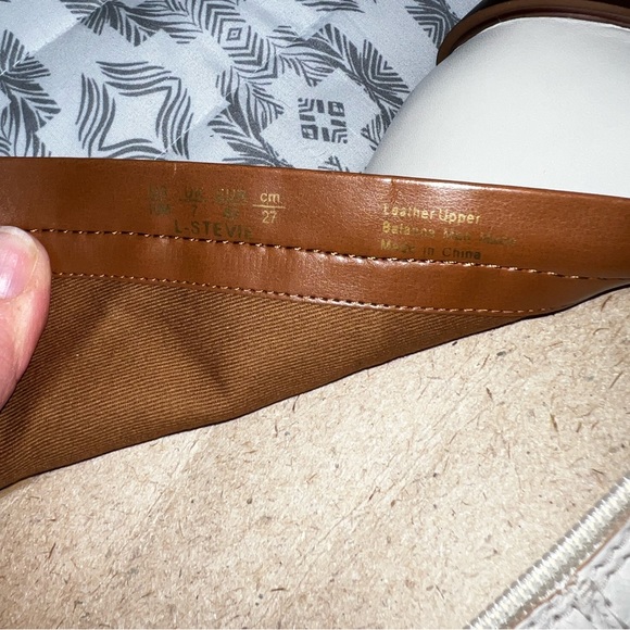 Franco Sarto mid-shin Stevie putty color - Picture 4 of 5